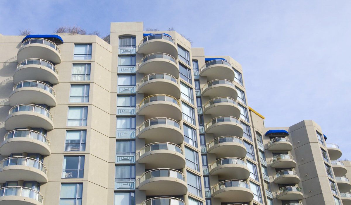 Inmobiliaria Inmopericia, administración de confianza. VIRTUDES SANCHEZ SANCHEZ en Sevilla