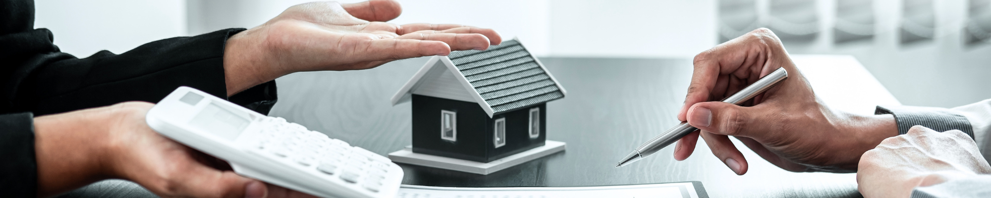 Especialistas en Tasaciones y Peritajes Inmobiliarios. VIRTUDES SANCHEZ SANCHEZ en Sevilla