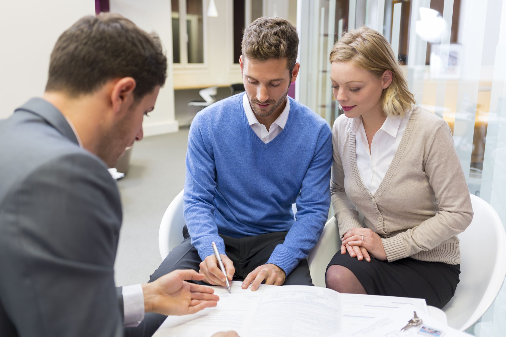 Asesoramiento en Compraventa de Propiedades. VIRTUDES SANCHEZ SANCHEZ en Sevilla