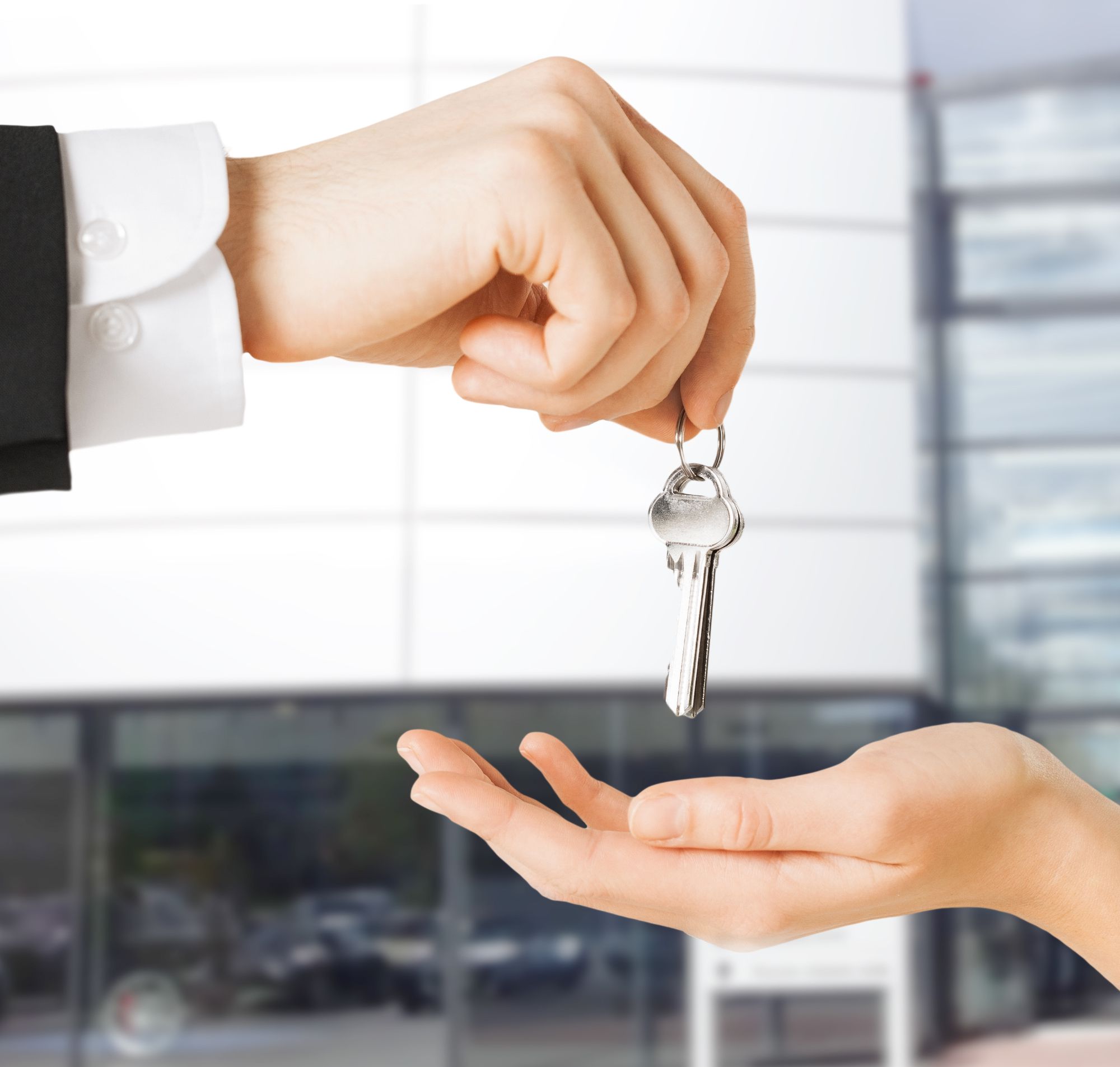 Compraventa Inmobiliaria. VIRTUDES SANCHEZ SANCHEZ en Sevilla